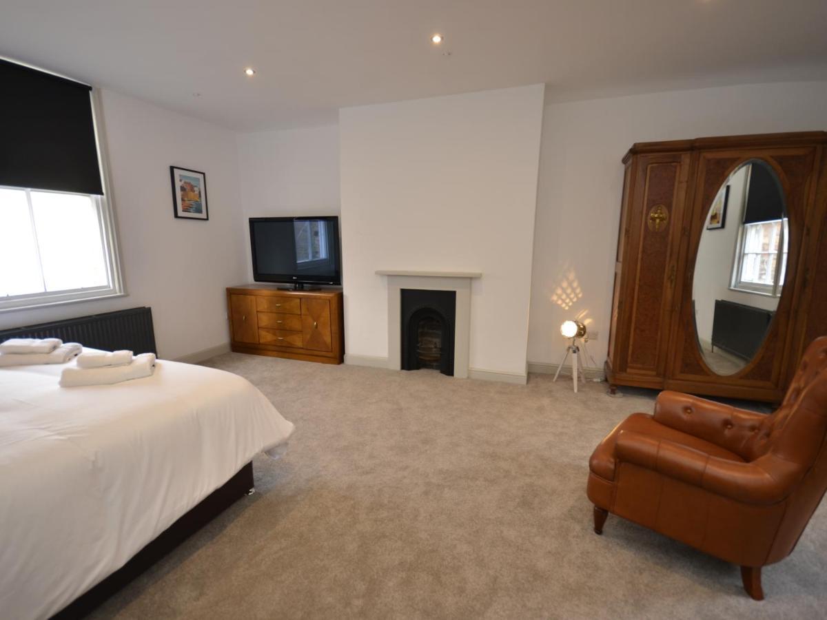 The Chapel House Hotel Scarborough Room photo